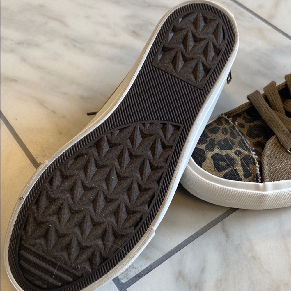 Gypsy Jazz Lou Leopard Hightop sneaker size 8 - Picture 2 of 2
